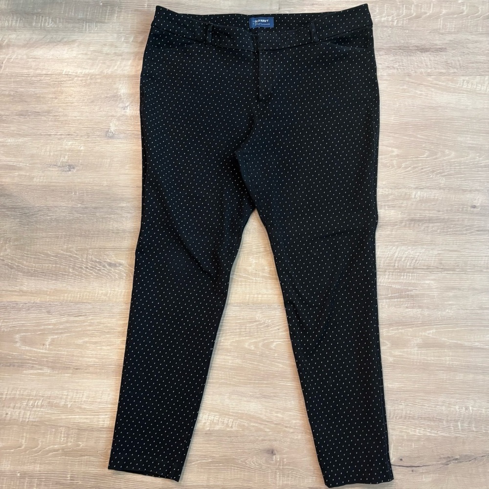 Women’s Old Navy Pixie Pants Black Print Ankle Stretch Career Slim Fit Size 16R